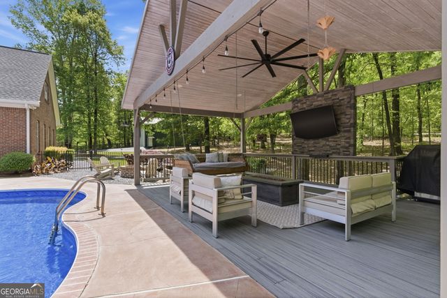 414 Parker Branch Road, Barnesville, GA 30204