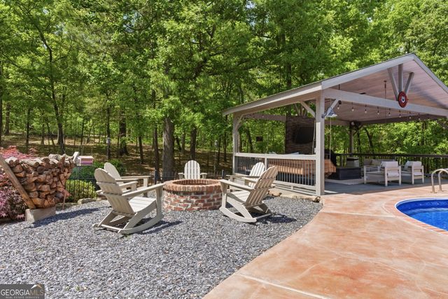 414 Parker Branch Road, Barnesville, GA 30204