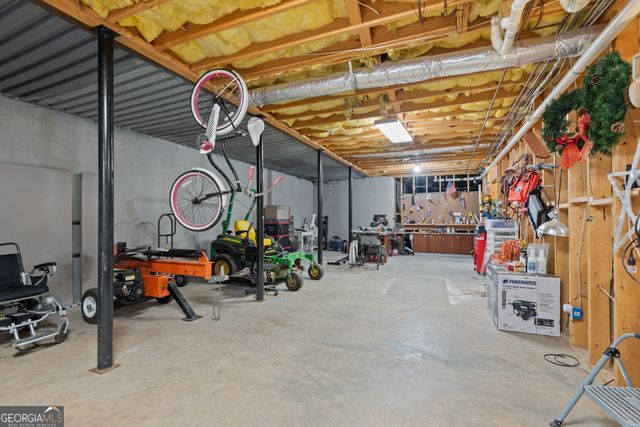 414 Parker Branch Road, Barnesville, GA 30204