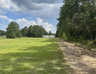 8185 Fm 1122, Silsbee, TX 77656
