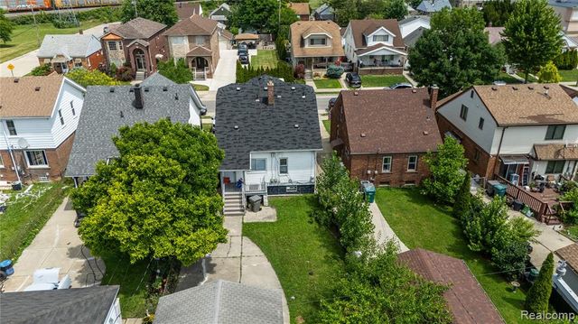 5725 Bingham Street, Dearborn, MI 48126