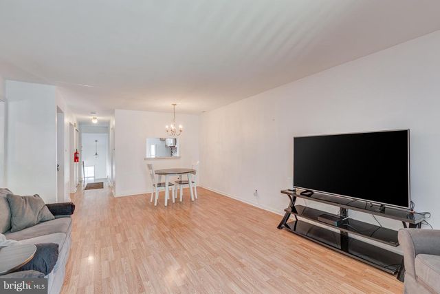 518-B WILLOW TURN, Mount Laurel, NJ 08054