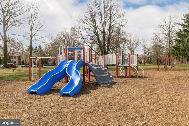 518-B WILLOW TURN, Mount Laurel, NJ 08054