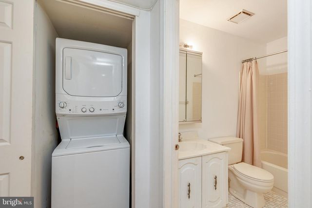 518-B WILLOW TURN, Mount Laurel, NJ 08054