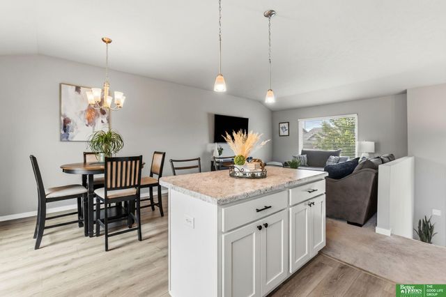 7902 N 149th Street, Bennington, NE 68007