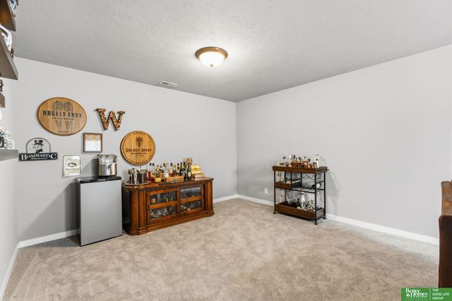 7902 N 149th Street, Bennington, NE 68007