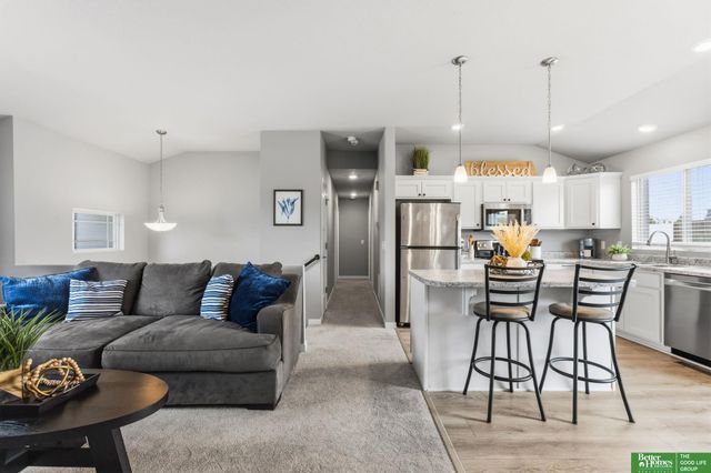 7902 N 149th Street, Bennington, NE 68007