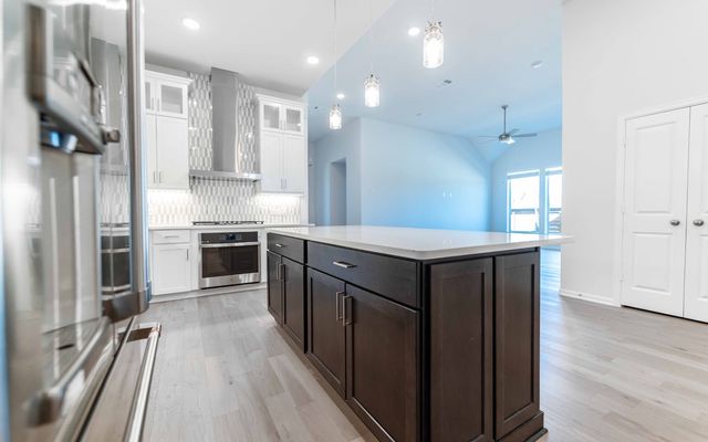 2033 Blue Moon Bay, Mesquite, TX 75181