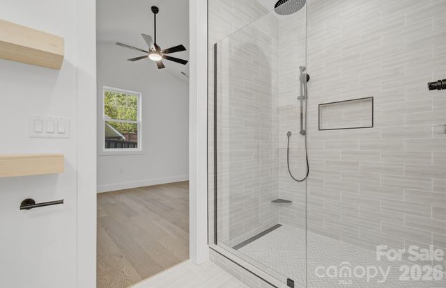 615 W Allen Street, Hendersonville, NC 28739
