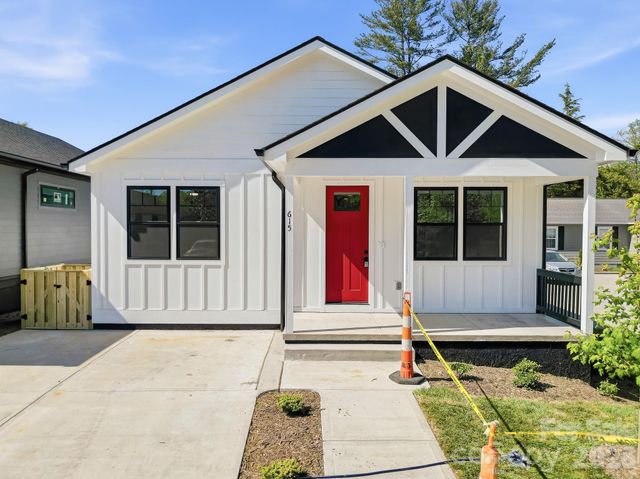 615 W Allen Street, Hendersonville, NC 28739