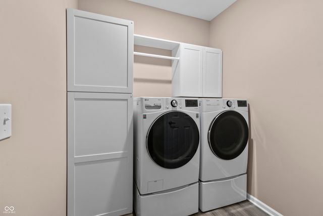 2525 Riviera Place, Greenwood, IN 46143