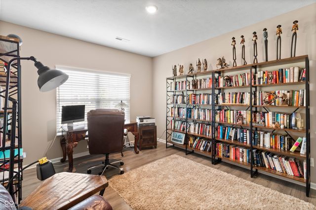 2525 Riviera Place, Greenwood, IN 46143