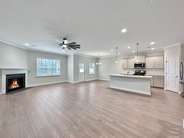 229 Shadybrook Drive, Summerville, SC 29486