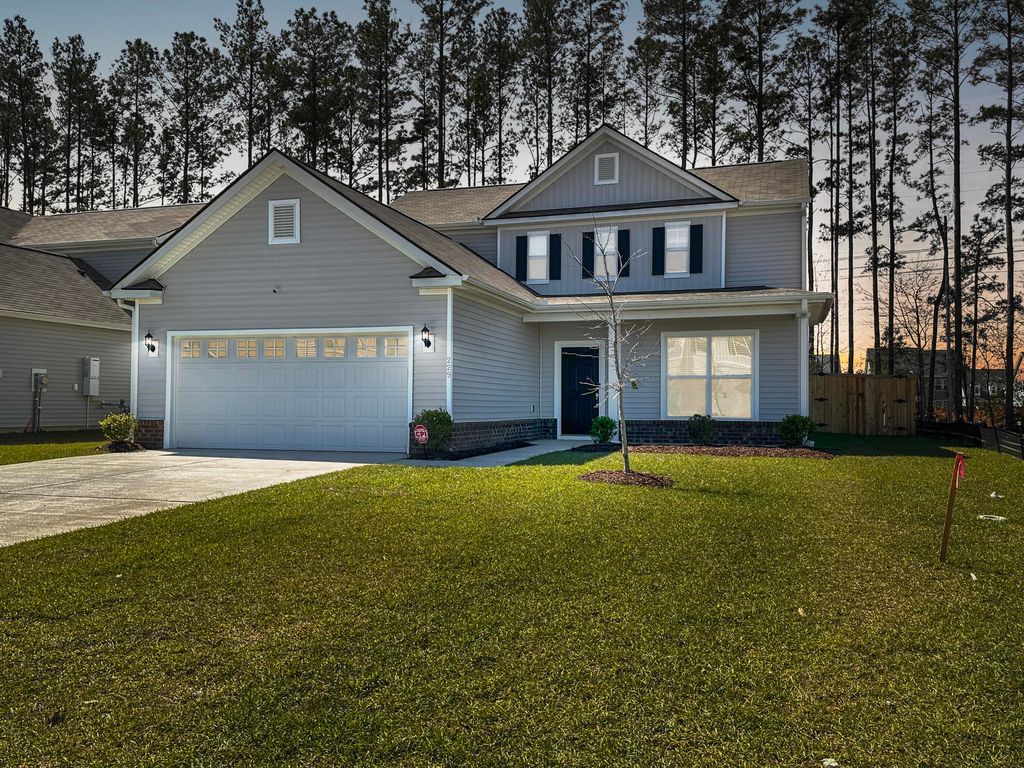 229 Shadybrook Drive, Summerville, SC 29486