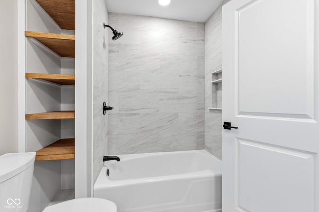 3850 Glenview Drive, Indianapolis, IN 46240