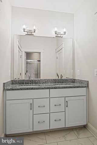 1416 ROSS DR SW, Vienna, VA 22180