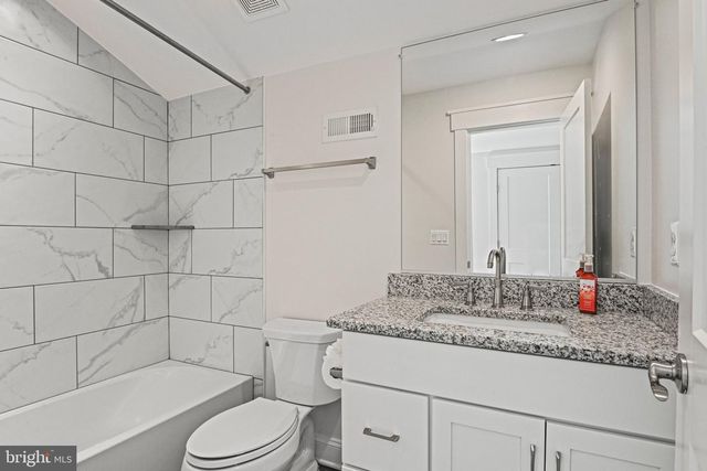 1416 ROSS DR SW, Vienna, VA 22180