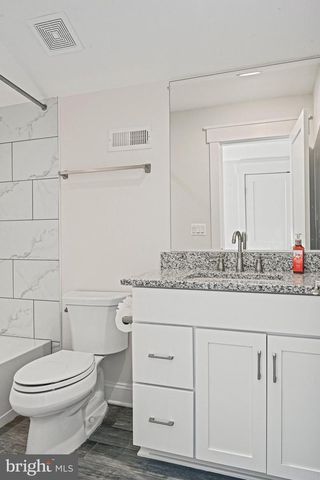 1416 ROSS DR SW, Vienna, VA 22180