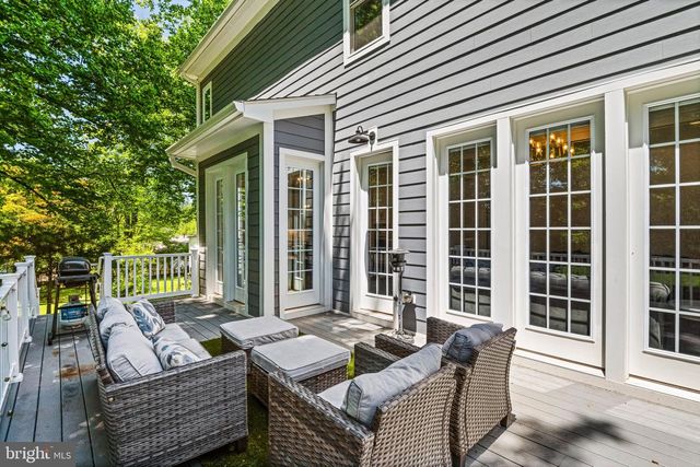 1416 ROSS DR SW, Vienna, VA 22180