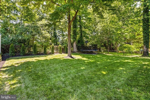 1416 ROSS DR SW, Vienna, VA 22180