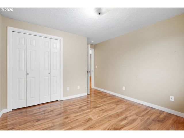 315 Sw 5TH Ct, Canby, OR 97013