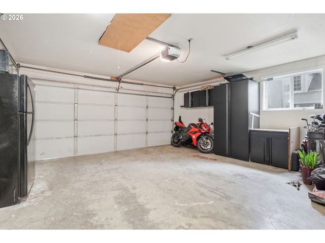 315 Sw 5TH Ct, Canby, OR 97013
