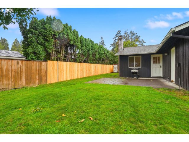 315 Sw 5TH Ct, Canby, OR 97013