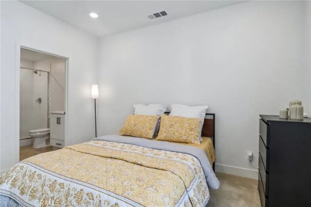 210 Tank, Irvine, CA 92618