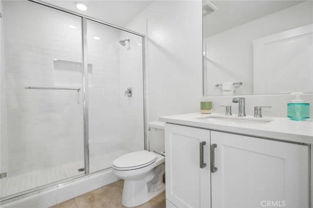 210 Tank, Irvine, CA 92618