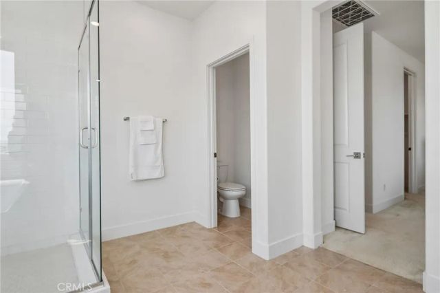 210 Tank, Irvine, CA 92618