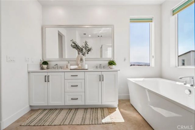 210 Tank, Irvine, CA 92618