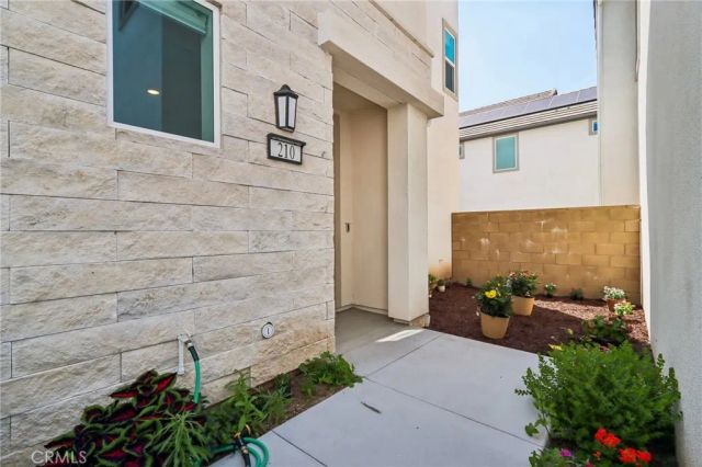 210 Tank, Irvine, CA 92618