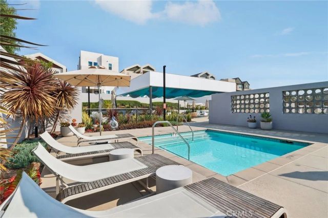 210 Tank, Irvine, CA 92618
