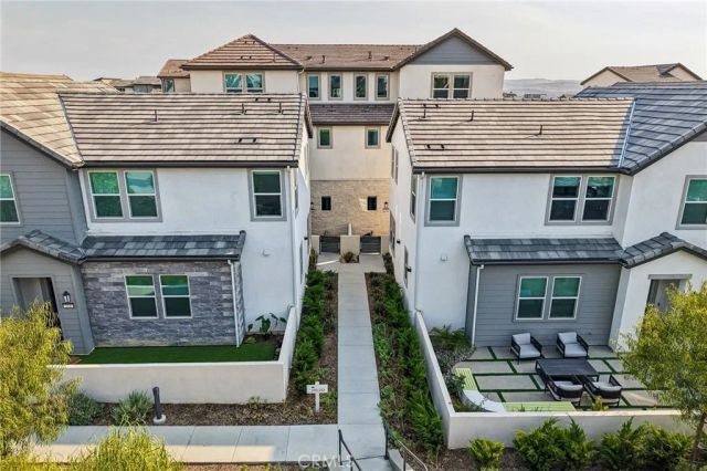 210 Tank, Irvine, CA 92618