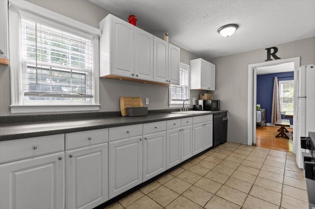 106 S Germantown Road, Chattanooga, TN 37411