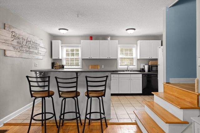 106 S Germantown Road, Chattanooga, TN 37411