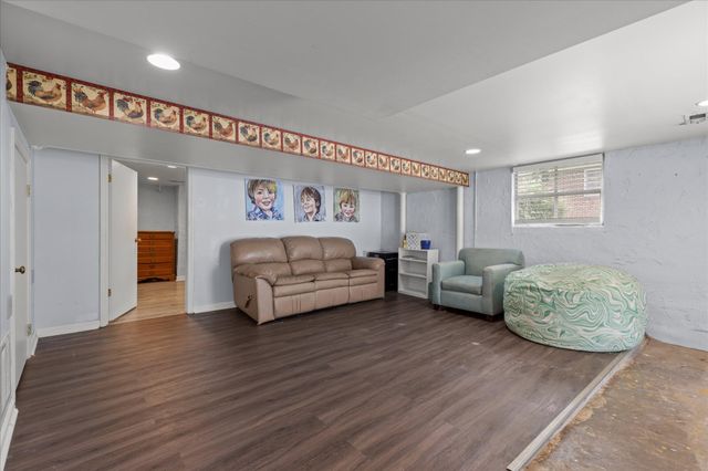 106 S Germantown Road, Chattanooga, TN 37411
