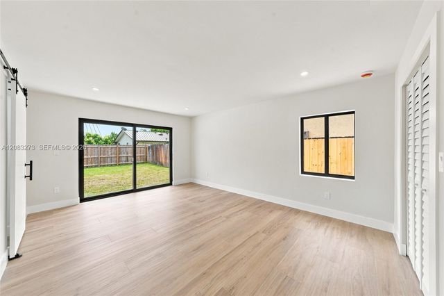 13300 SW 99th Terrace, Miami, FL 33186