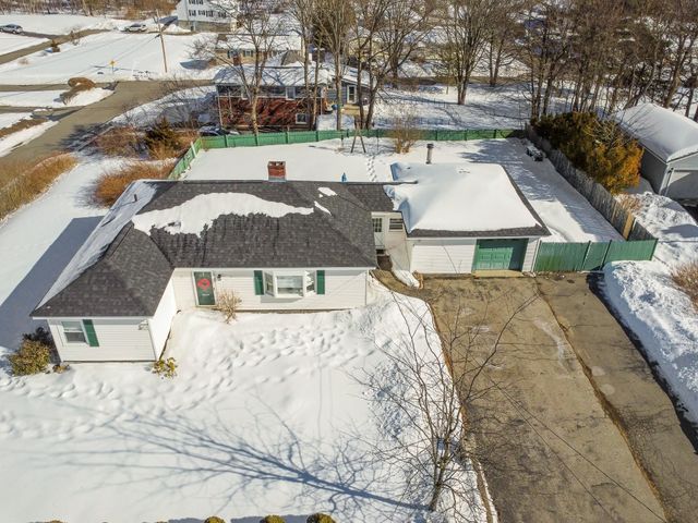 7 Benning Street, Salem, NH 03079