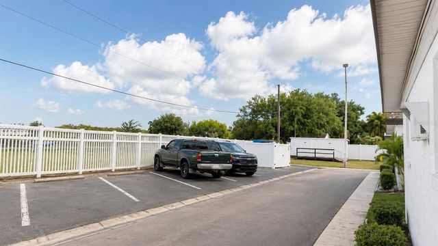 6165 58TH STREET N 3G, St Petersburg, FL 33709