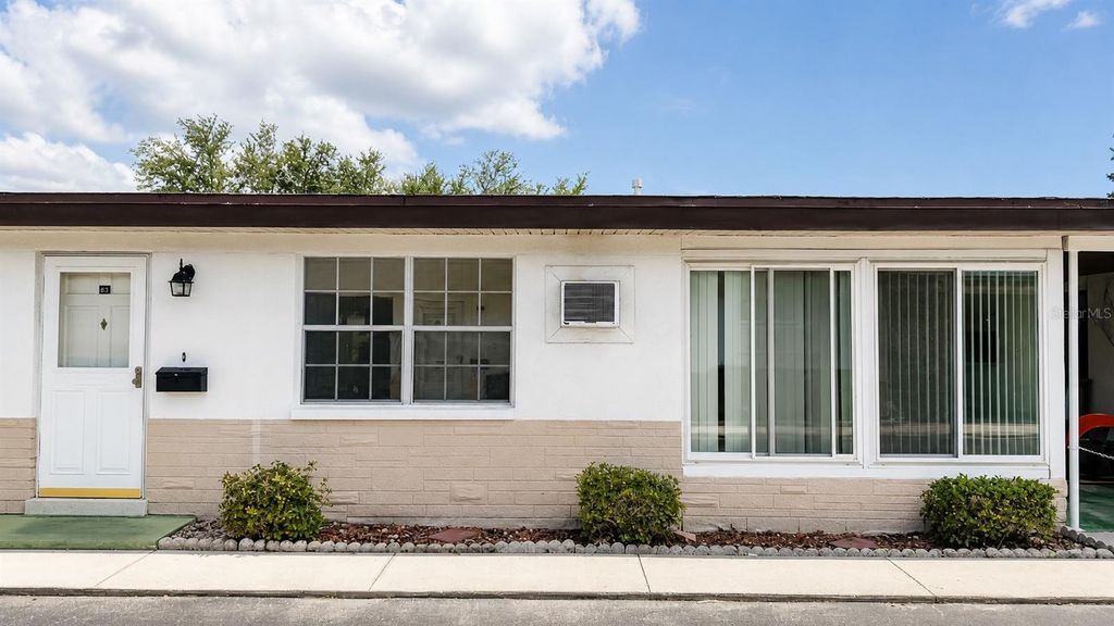 6165 58TH STREET N 3G, St Petersburg, FL 33709