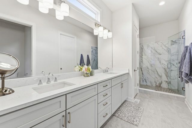 1740 Stonemill Circle, Lake Geneva, WI 53147