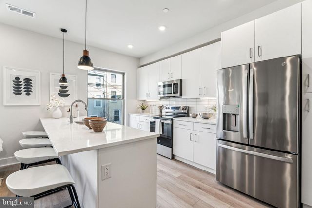 3428 W WESTMORELAND ST, Philadelphia, PA 19129