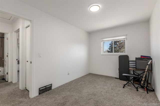 19583 E Buchanan Place, Aurora, CO 80011