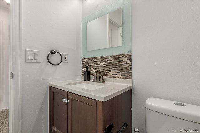 19583 E Buchanan Place, Aurora, CO 80011