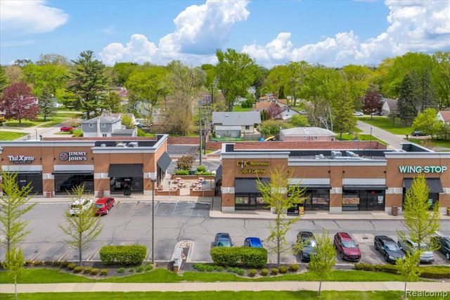 5000 Town Center 3303-3304, Southfield, MI 48075