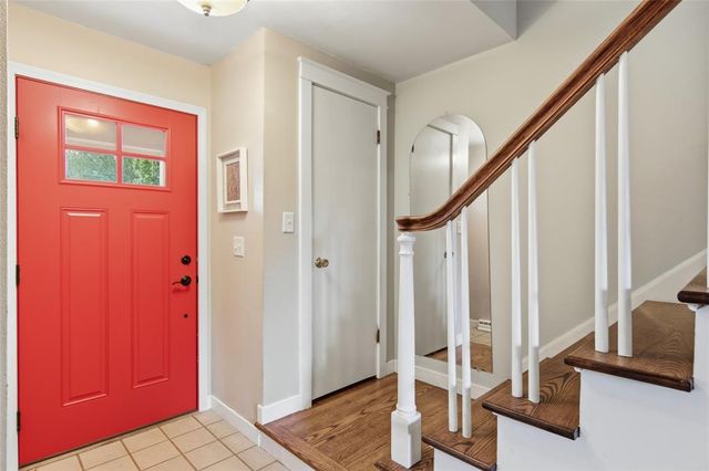 2710 Sherman Street, Eau Claire, WI 54701
