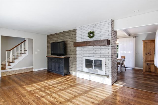 2710 Sherman Street, Eau Claire, WI 54701