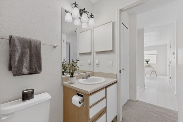 3157 Chama Meadows Drive NE, Rio Rancho, NM 87144