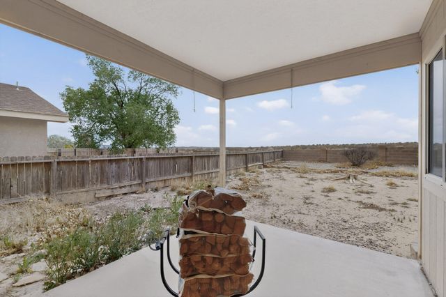 3157 Chama Meadows Drive NE, Rio Rancho, NM 87144